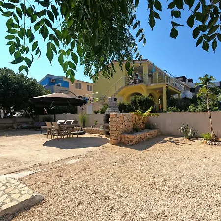 Apartman Aria Vir
