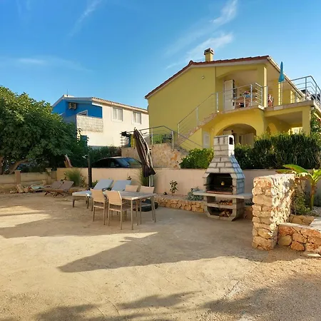 Apartman Aria Vir