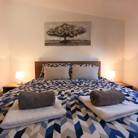 Apartament Apartman Aria *